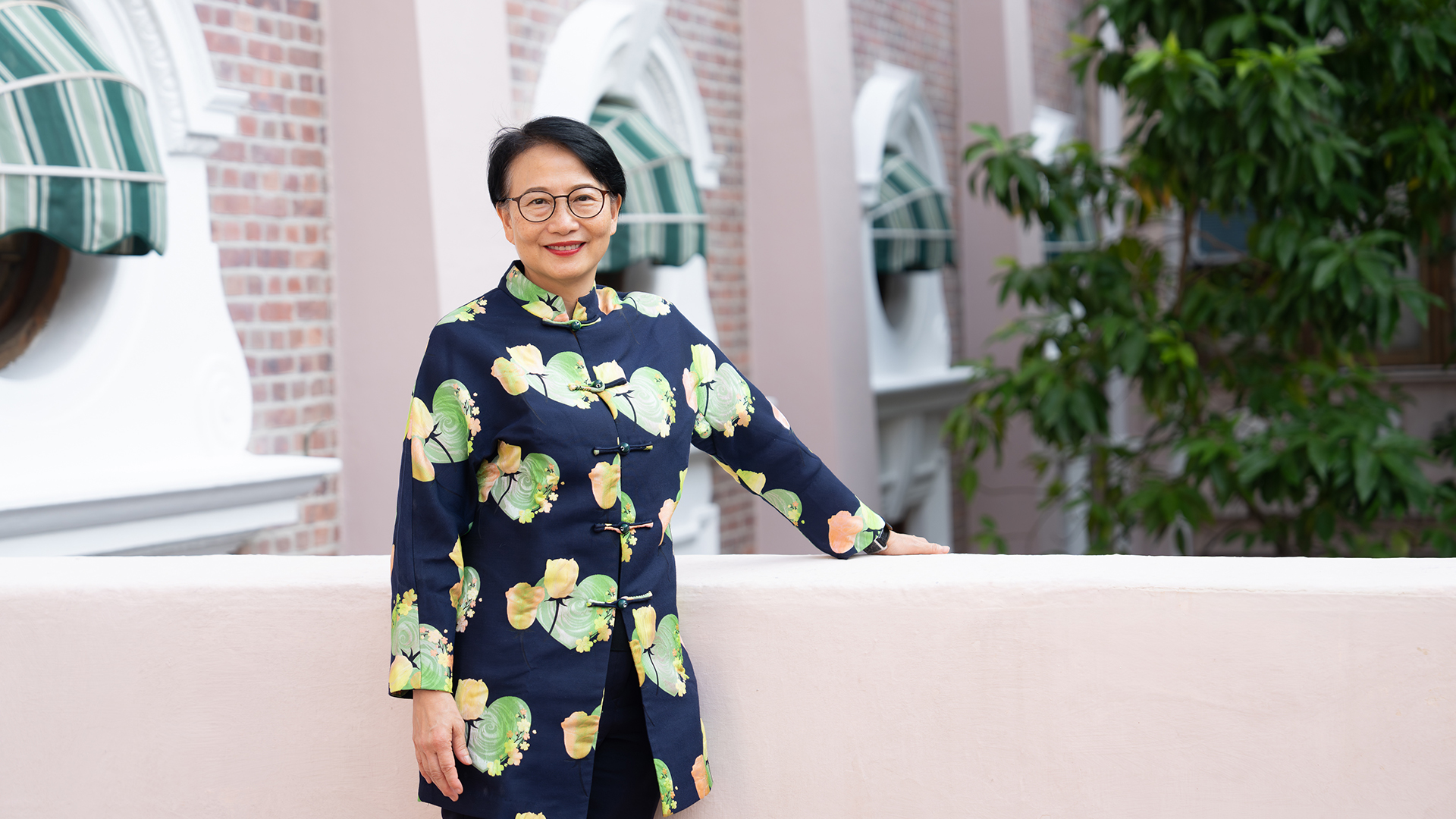 Mrs Cherry Tse Ling Kit-ching