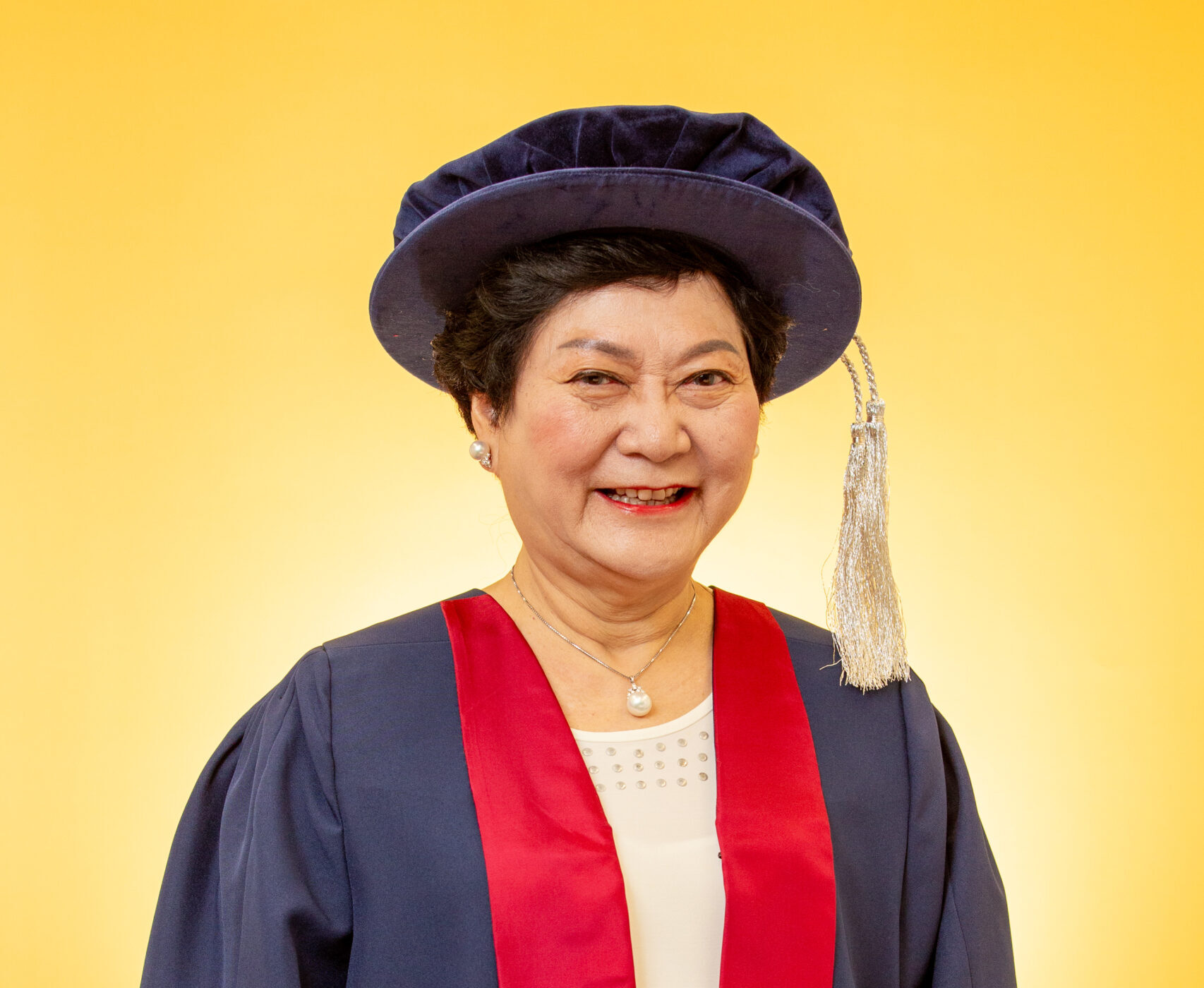 Professor Evelyn Man Yee-fun